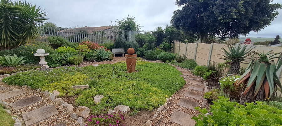 4 Bedroom Property for Sale in Vredenburg Western Cape